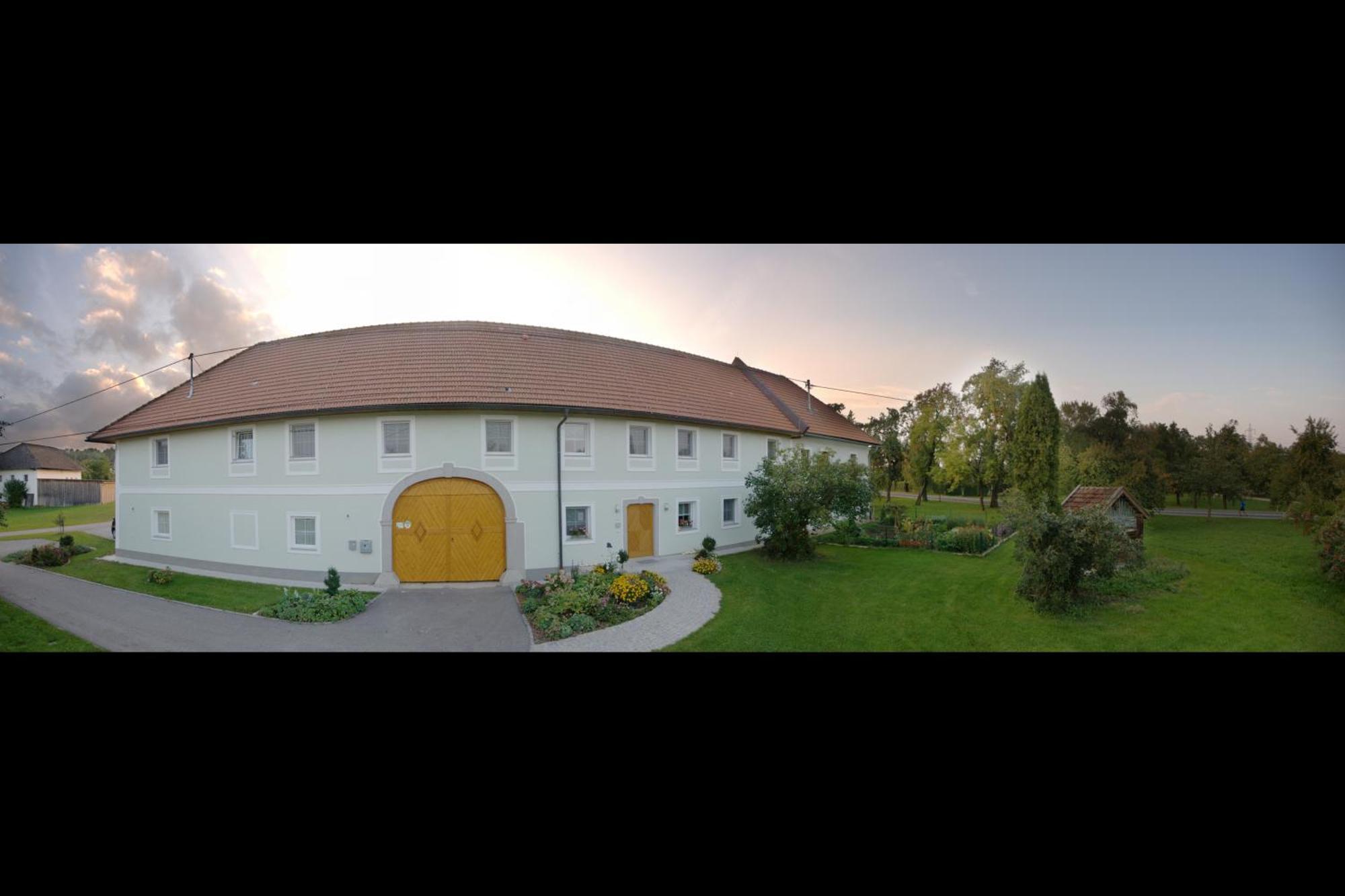 Landhaus Essl Dietach Exterior photo