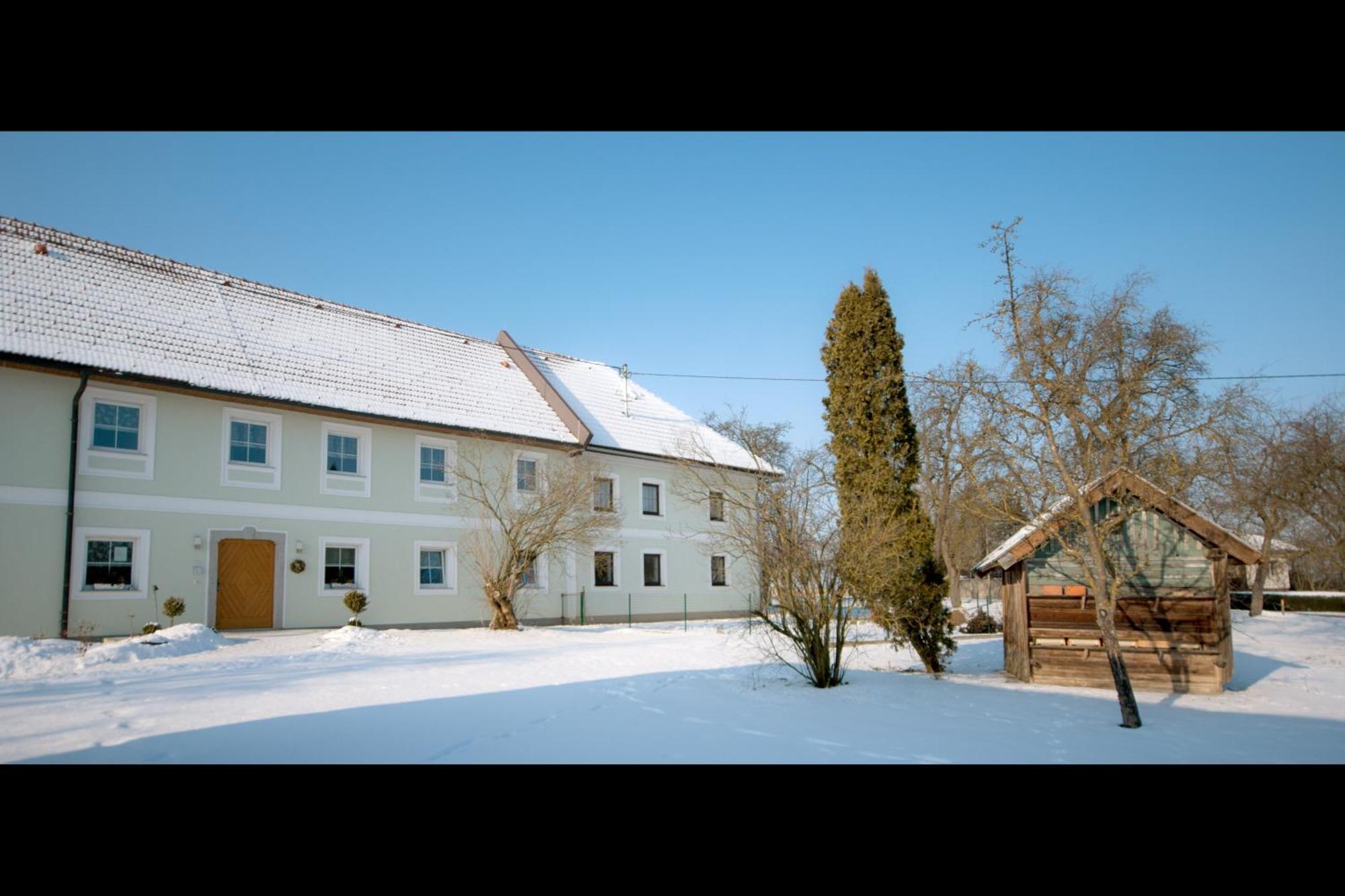 Landhaus Essl Dietach Exterior photo