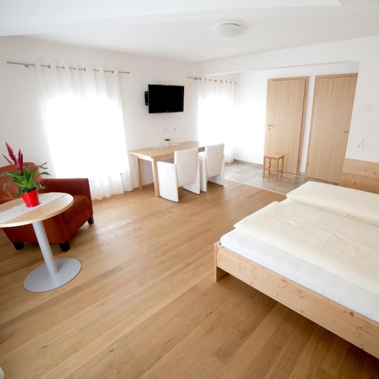 Landhaus Essl Dietach Room photo