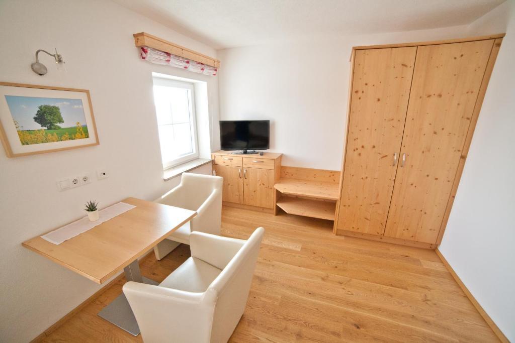 Landhaus Essl Dietach Room photo